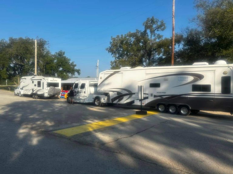 45ft Plus Campers and Busses